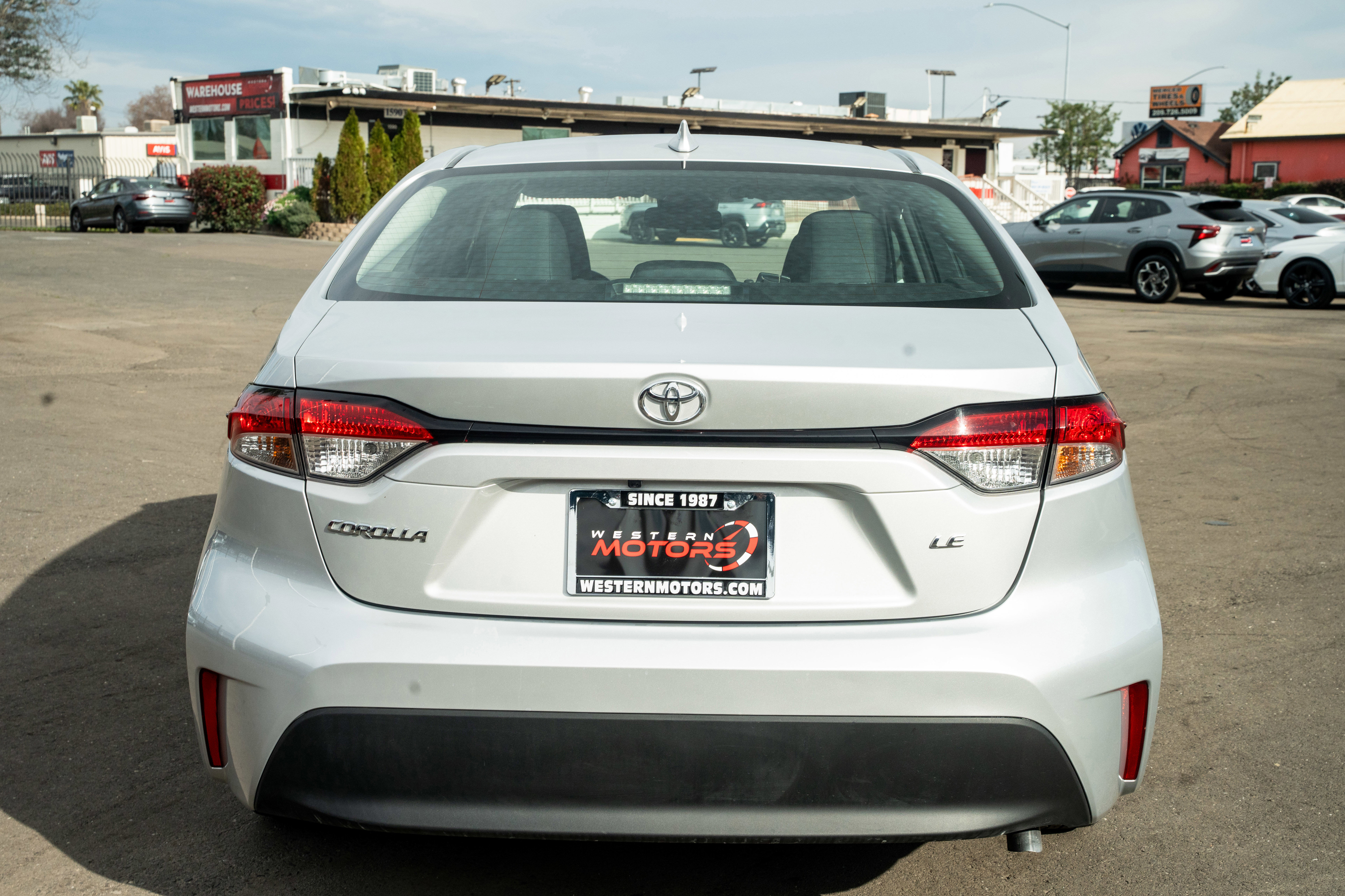 Used 2024 Toyota Corolla LE image 9