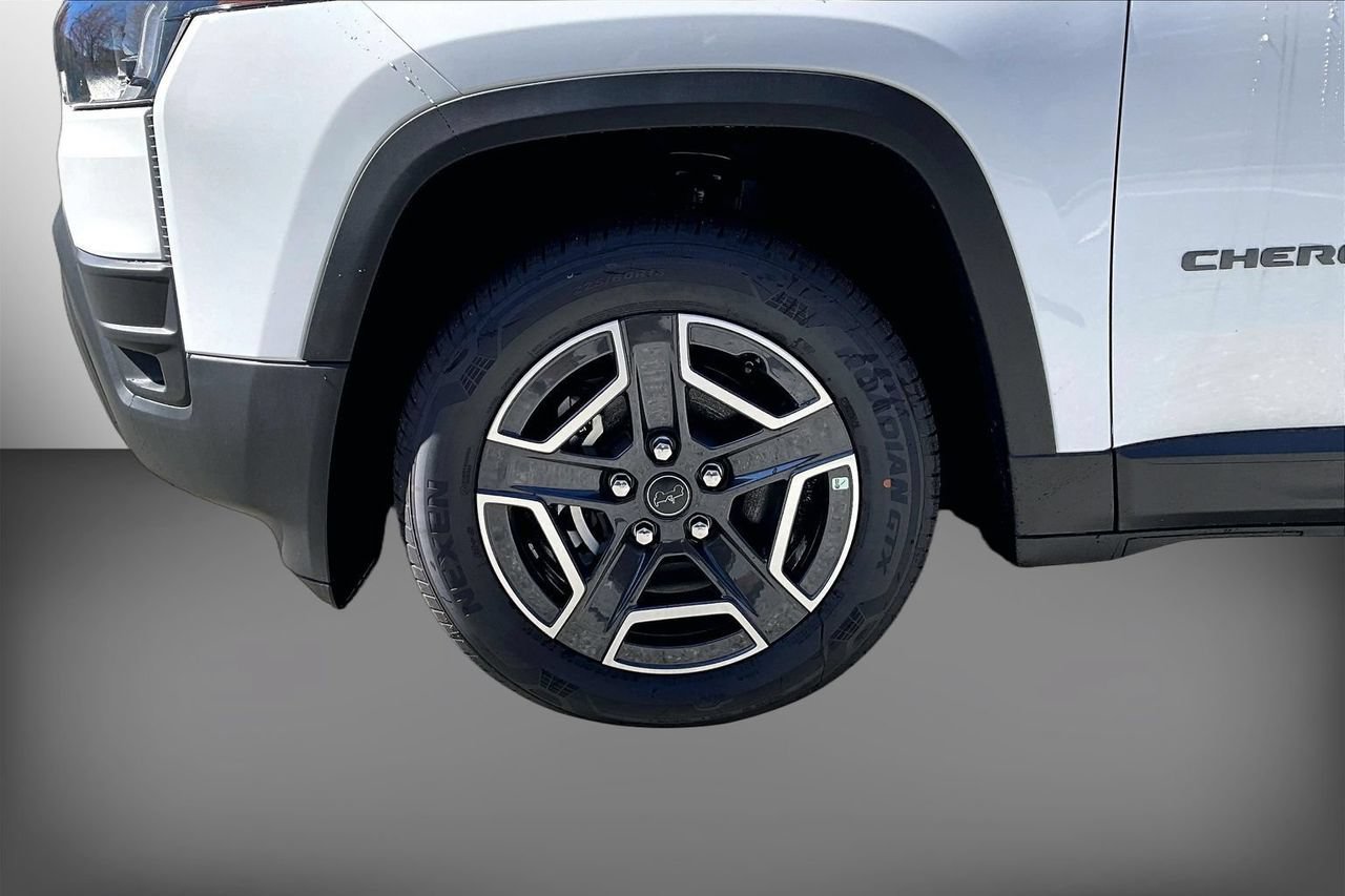 New 2026 Jeep Cherokee Laredo AWD/4WD image 29