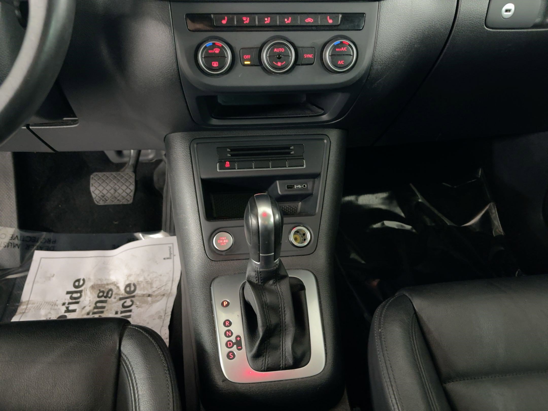 Used 2017 Volkswagen Tiguan SEL image 19