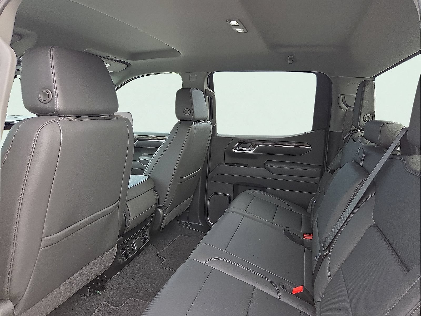 Used 2026 GMC Sierra 1500 SLT AWD/4WD image 10