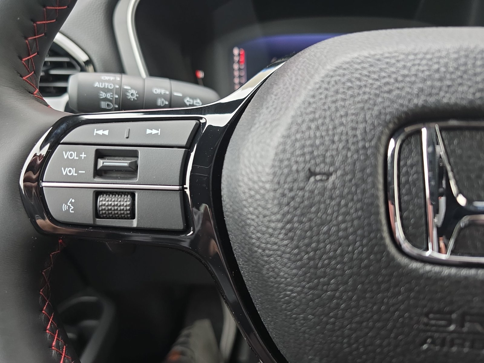 New 2026 Honda Pilot Black Edition image 18