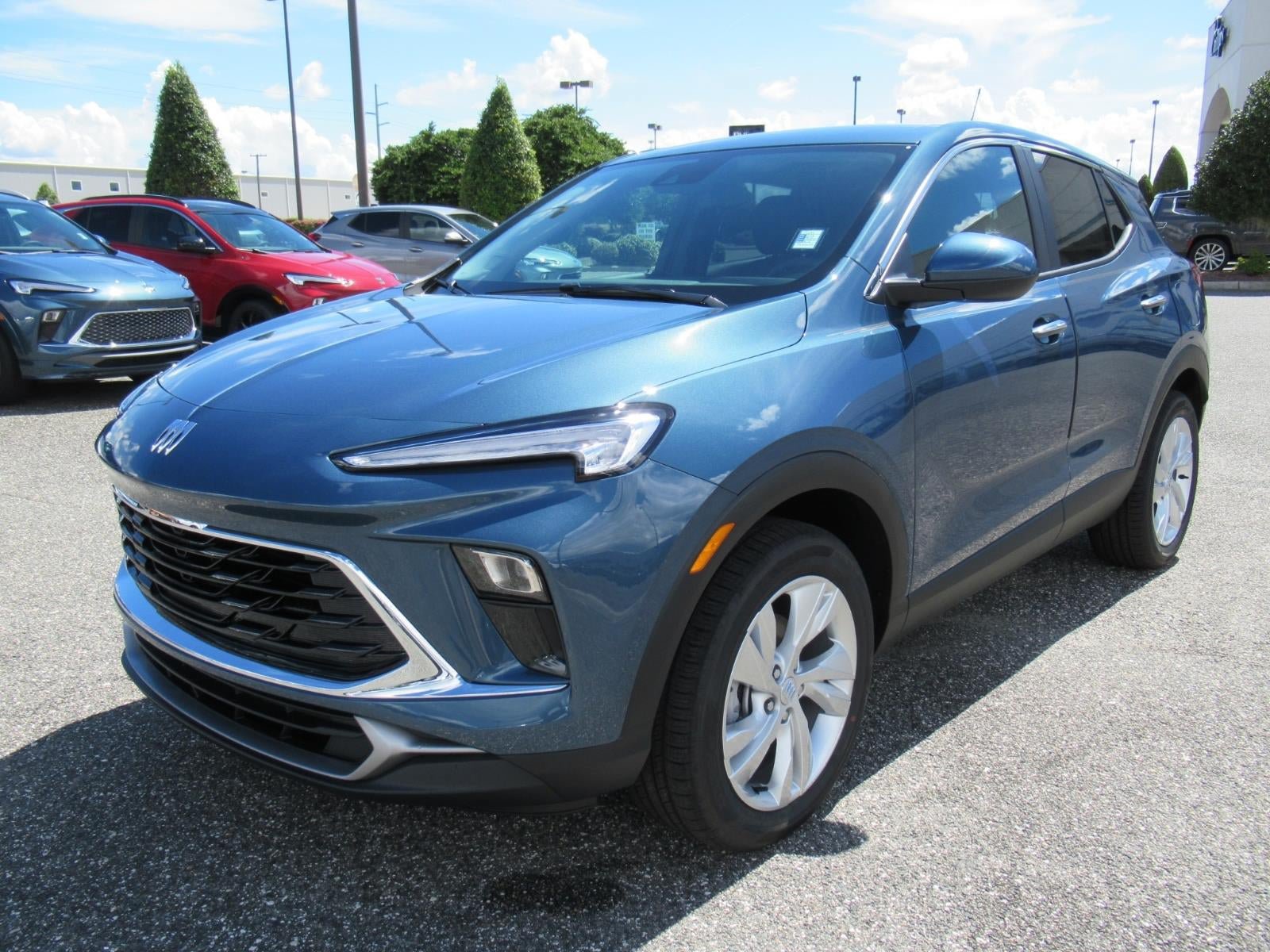 New 2026 Buick Encore GX Preferred w/ Comfort Package FWD image 3