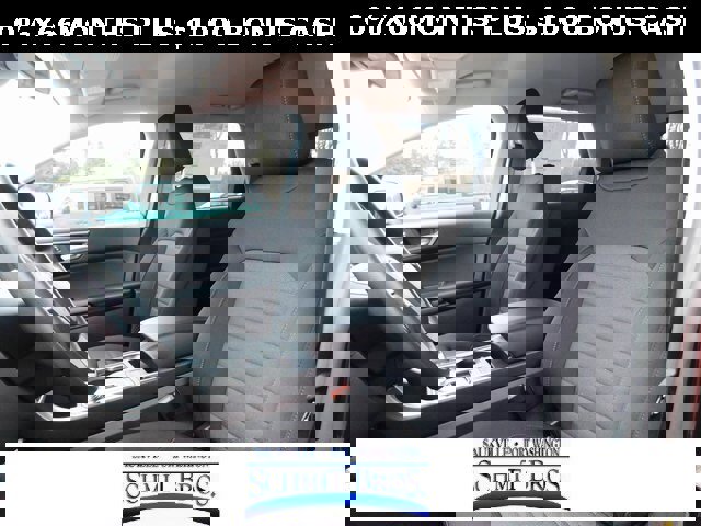 Used 2024 Ford Edge SE w/ Black Appearance Package image 52