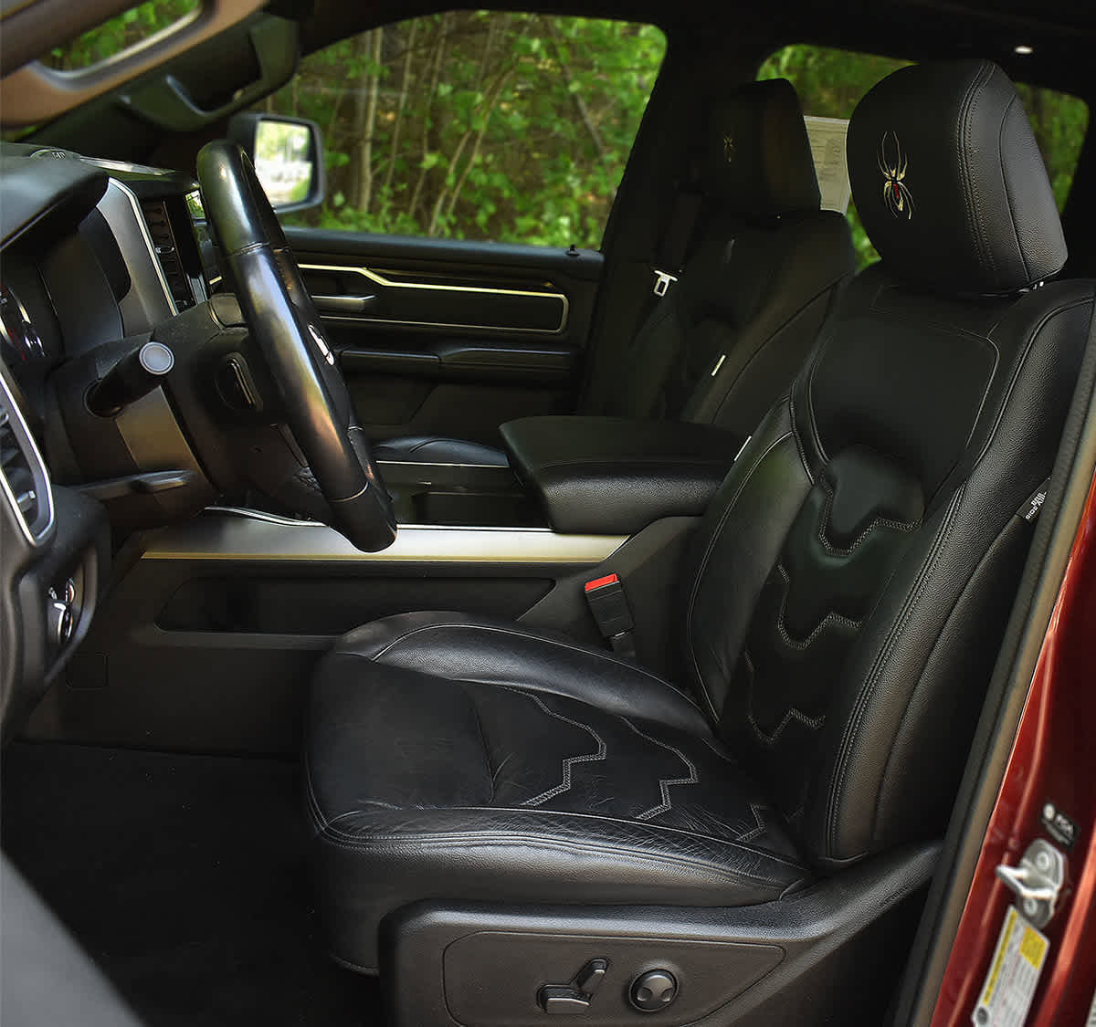 Used 2022 RAM 1500 Big Horn AWD/4WD image 8