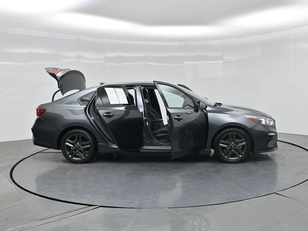 Used 2021 Kia Forte GT-Line FWD image 3