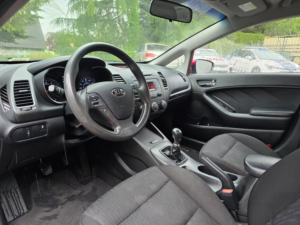 Used 2016 Kia Forte LX FWD image 11