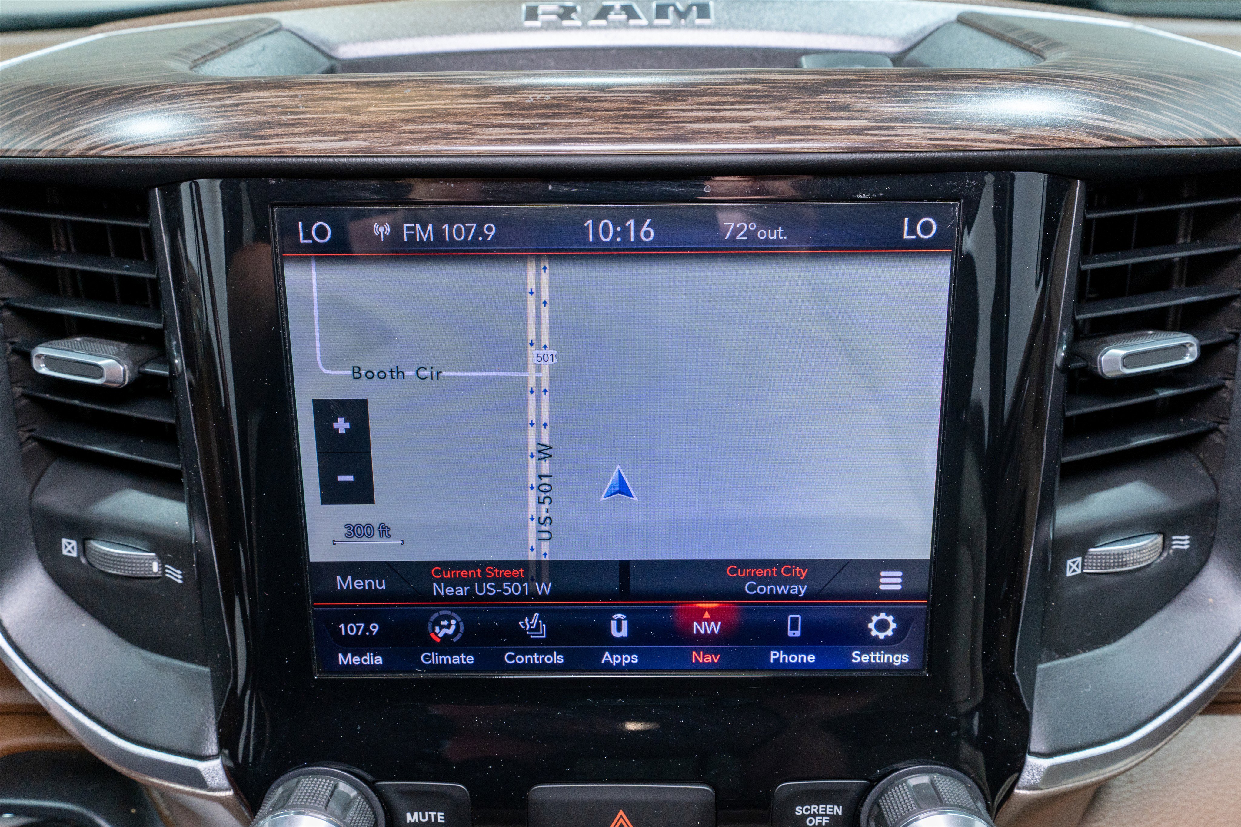 Used 2020 RAM 1500 Laramie image 19