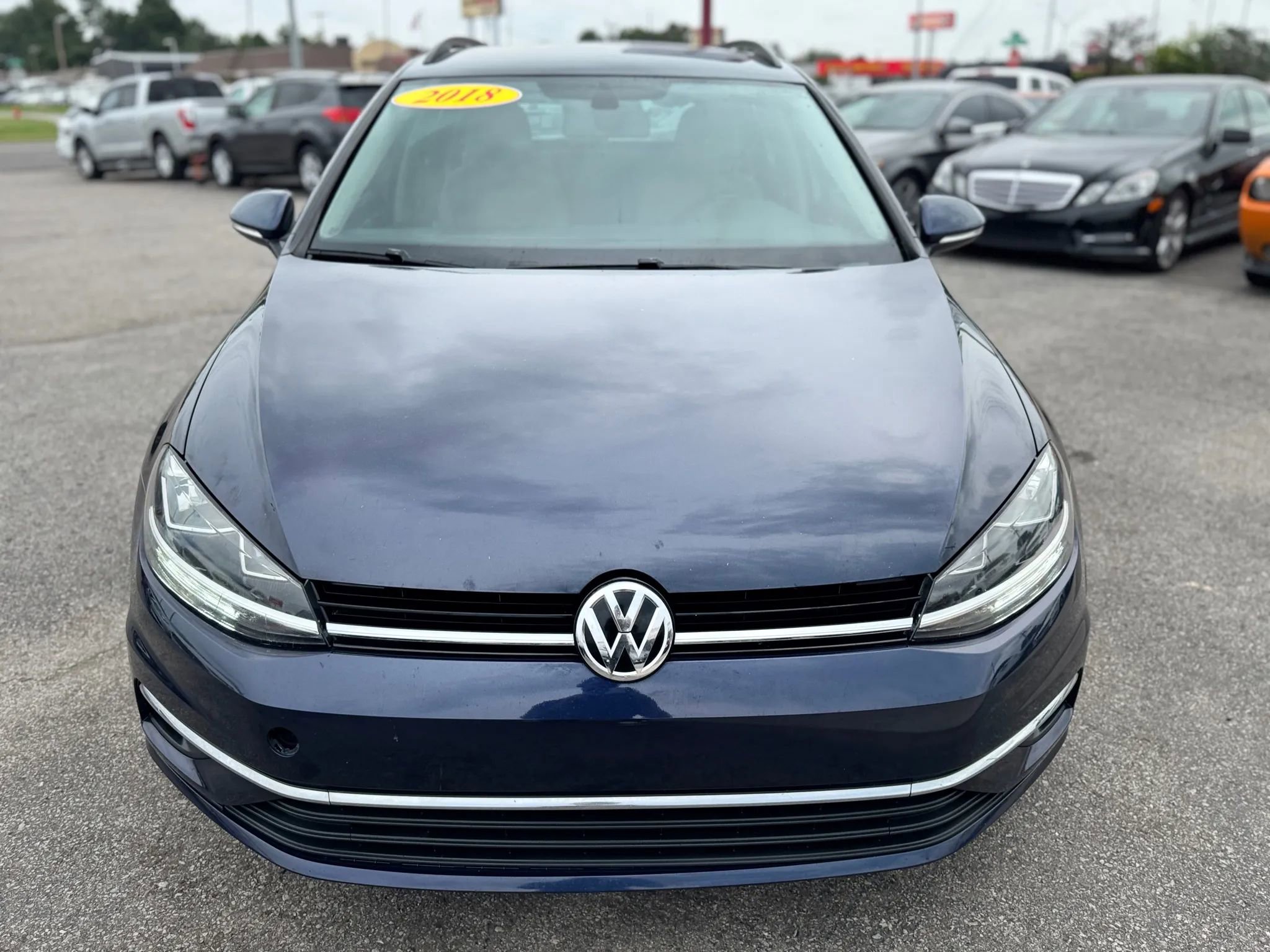 Used 2018 Volkswagen Golf S FWD image 8