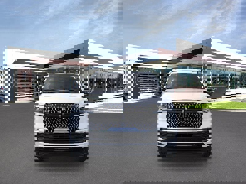 New 2025 Lincoln Navigator L Reserve AWD/4WD image 36