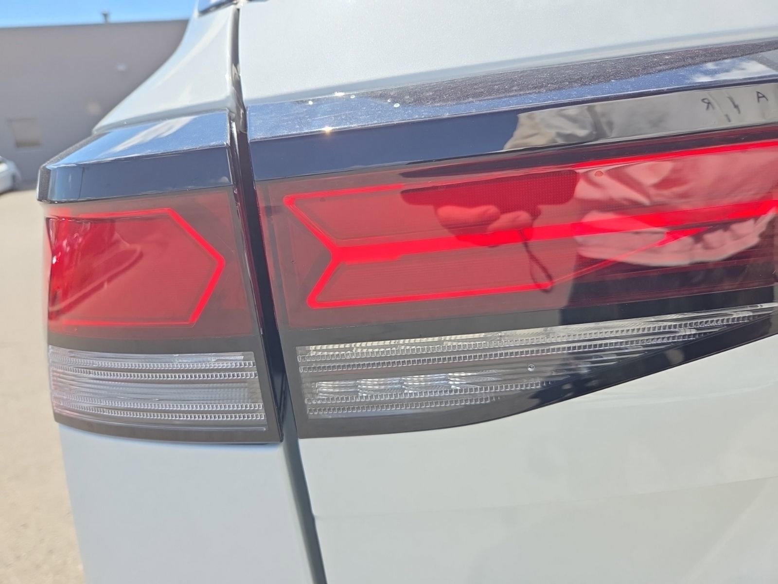 New 2026 Volkswagen Tiguan SE R-Line AWD/4WD image 12