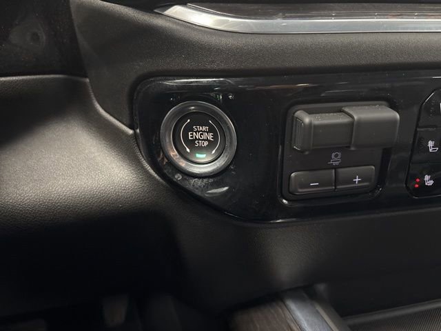 Used 2025 Chevrolet Silverado 3500 LTZ w/ LTZ Plus Package image 40