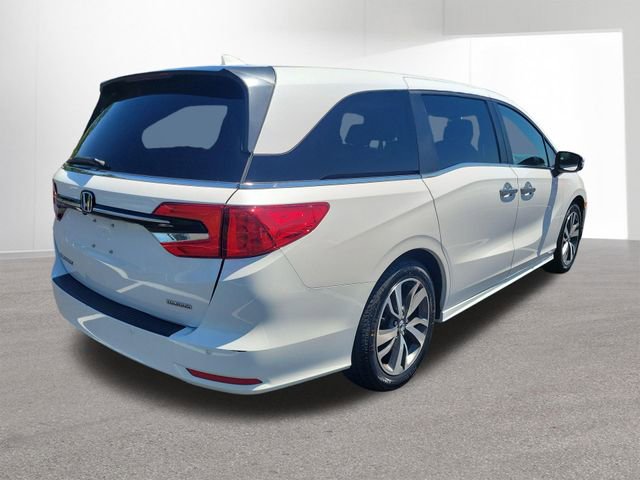 Used 2023 Honda Odyssey Touring image 13
