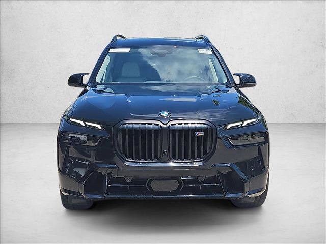 Used 2024 BMW X7 M60i AWD/4WD image 2