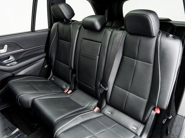 Used 2021 Mercedes-Benz GLS 580 4MATIC image 25