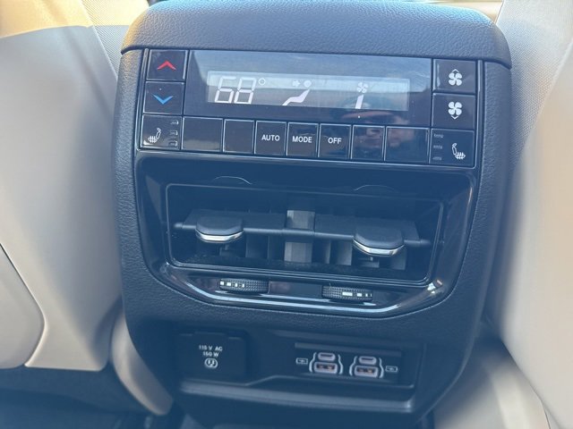 Used 2021 Jeep Grand Cherokee L Limited w/ MOPAR Finishing Package image 19