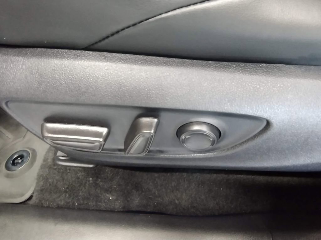 Used 2022 Toyota RAV4 TRD Off-Road w/ TRD Off-Road Weather Package image 22