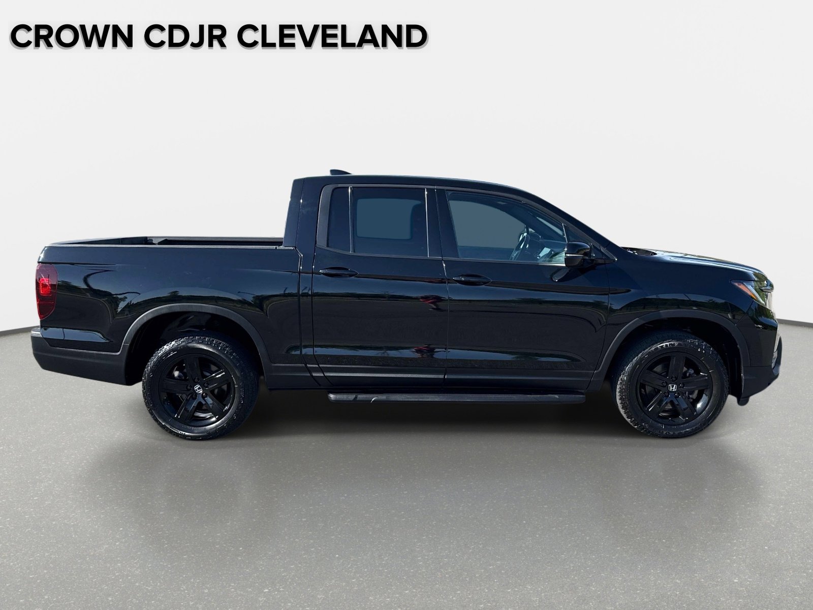 Used 2024 Honda Ridgeline Black Edition image 3