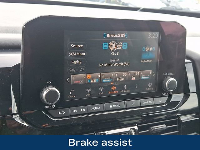 Used 2022 Nissan Pathfinder SV AWD/4WD image 9