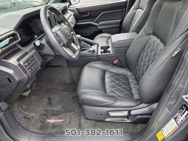 Used 2025 Toyota 4Runner 4WD image 9