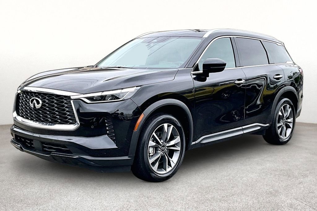 Certified 2025 INFINITI QX60 Luxe image 16
