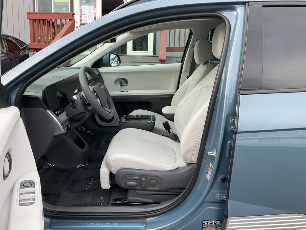 Used 2025 Hyundai Ioniq 5 Limited image 15
