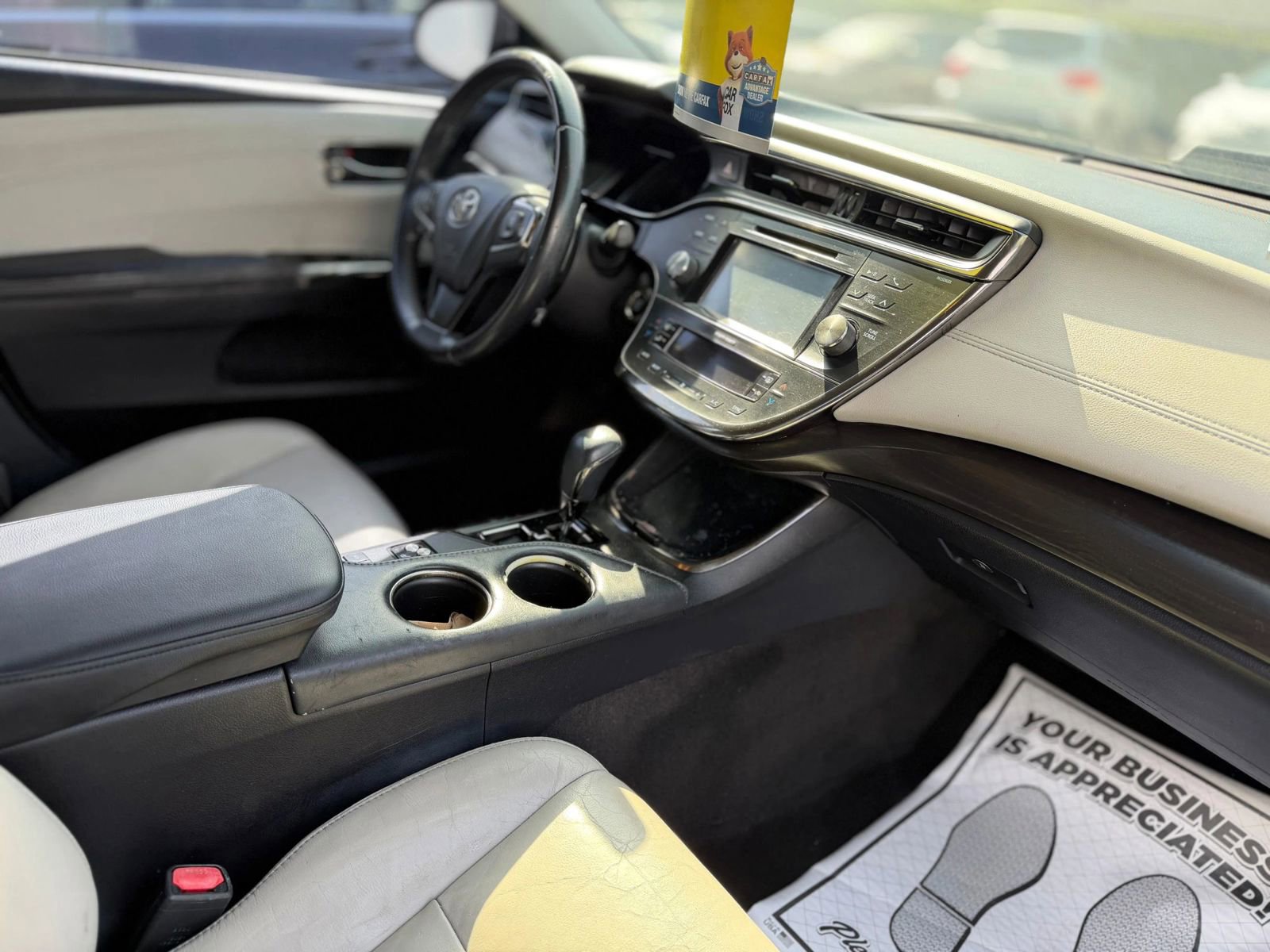 Used 2016 Toyota Avalon XLE FWD image 10