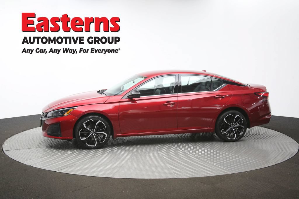 Used 2023 Nissan Altima 2.5 SR AWD/4WD image 57