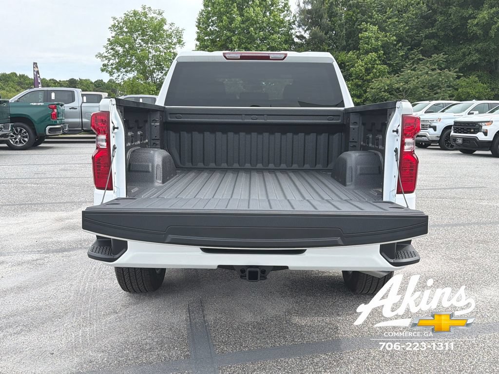 New 2026 Chevrolet Silverado 1500 Custom RWD image 4