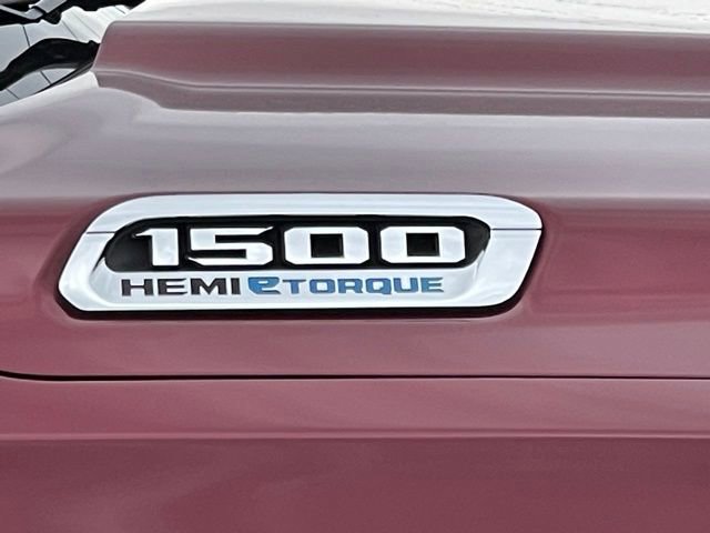 Used 2021 RAM 1500 Laramie AWD/4WD image 9
