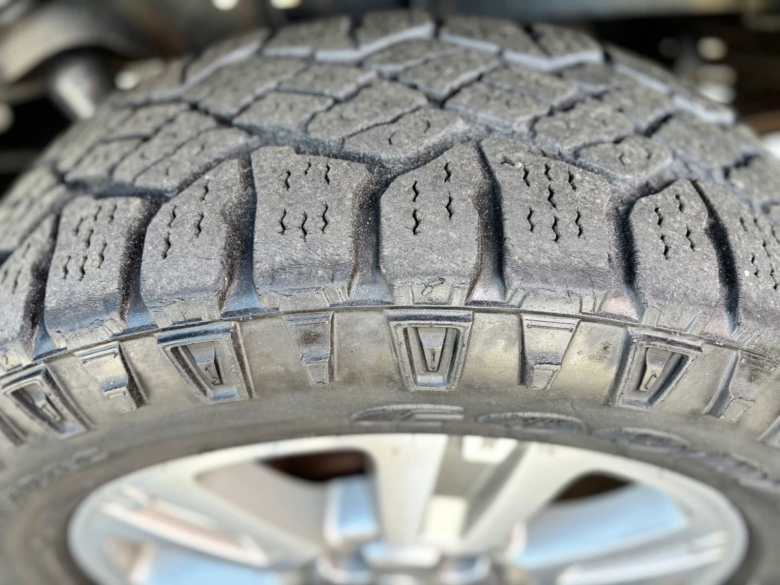 Used 2014 Toyota Tundra Platinum image 11