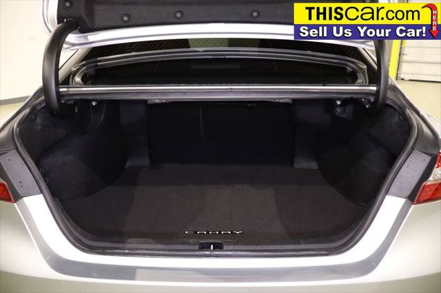 Used 2019 Toyota Camry XSE w/ Carpet Mat Package FWD image 28