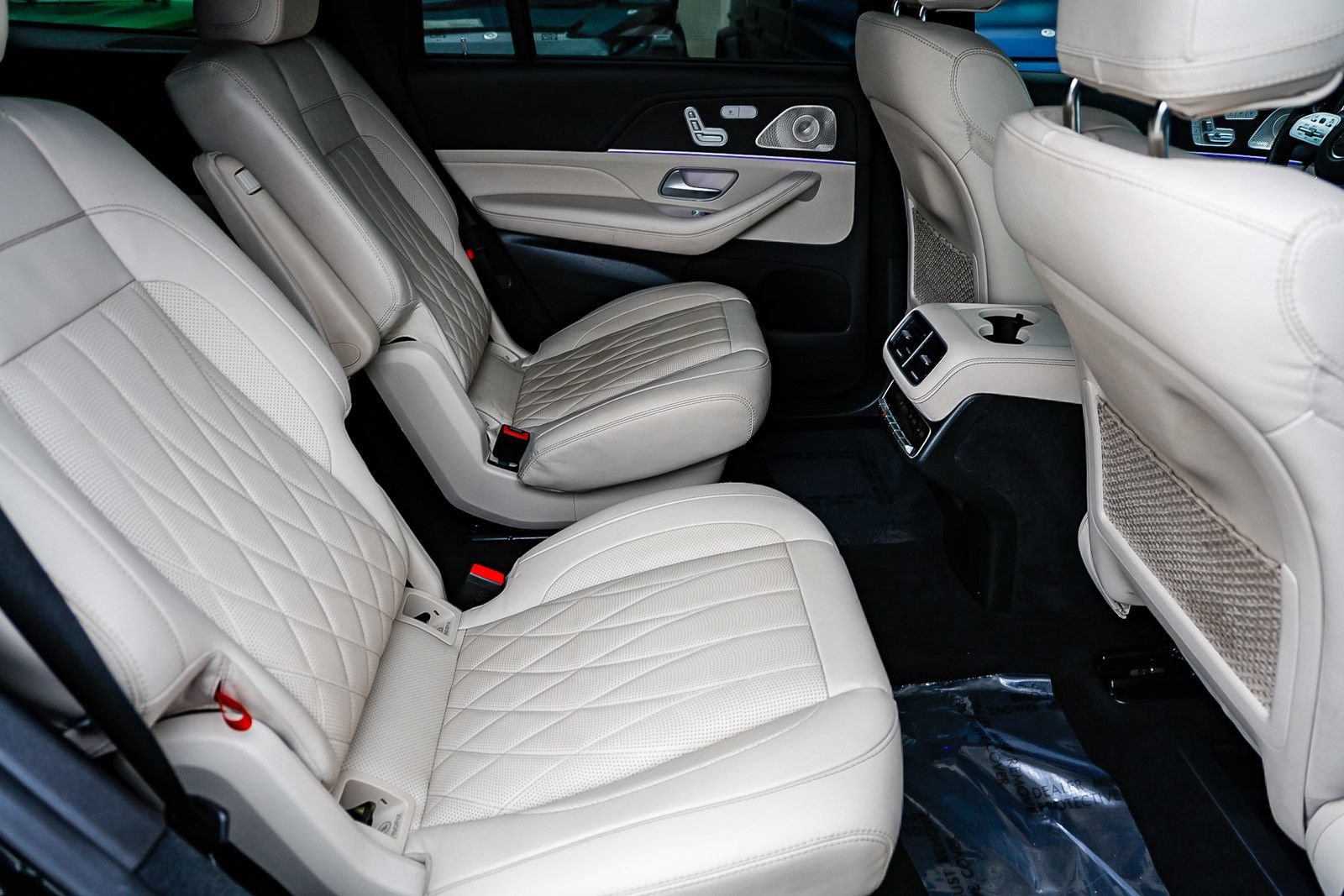 Certified 2023 Mercedes-Benz GLS 63 AMG 4MATIC image 18