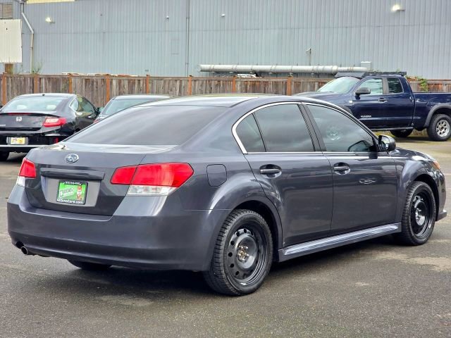 Used 2013 Subaru Legacy 2.5i Premium w/ All-Weather Pkg image 7