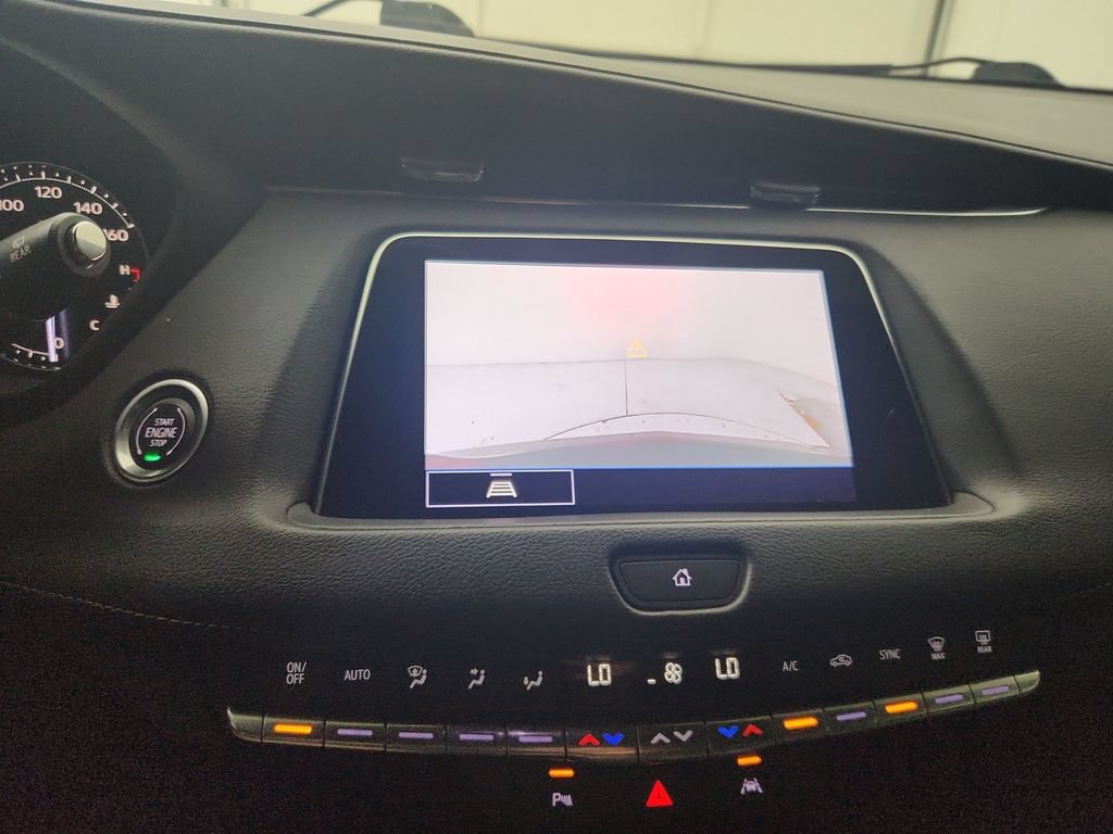 Used 2023 Cadillac XT4 Premium Luxury FWD image 27