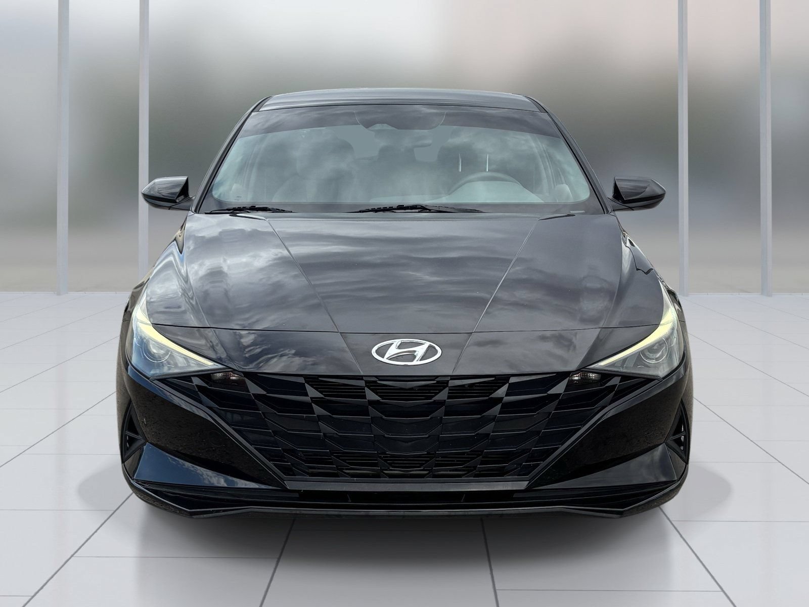 Used 2023 Hyundai Elantra SEL w/ Cargo Package FWD image 9