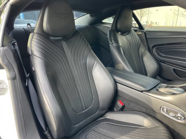 Used 2017 Aston Martin DB11 V12 RWD image 43