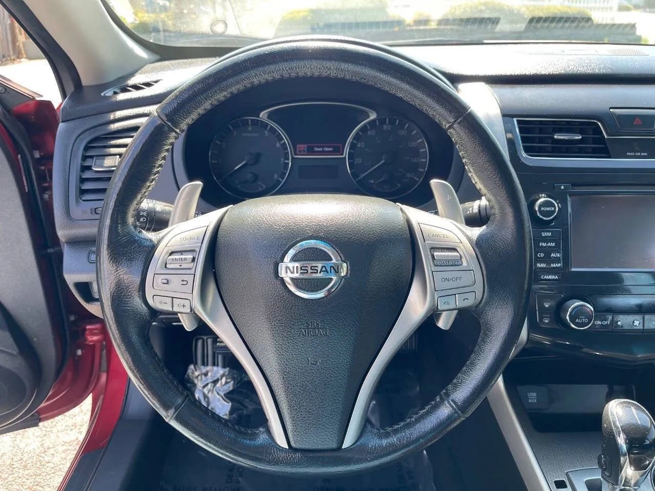 Used 2015 Nissan Altima 3.5 SL FWD image 16