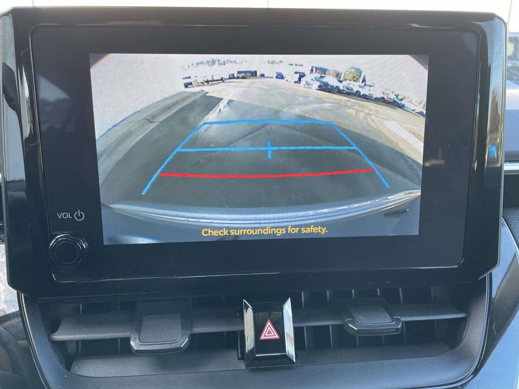 Used 2023 Toyota Corolla LE image 38