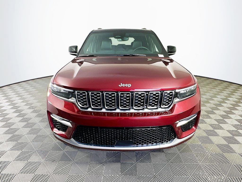 Certified 2025 Jeep Grand Cherokee Summit image 4