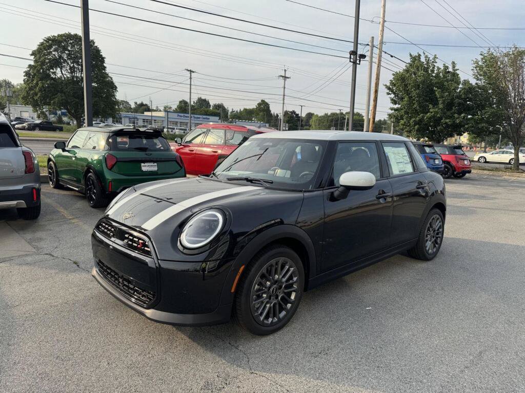 New 2026 MINI Cooper S FWD image 4