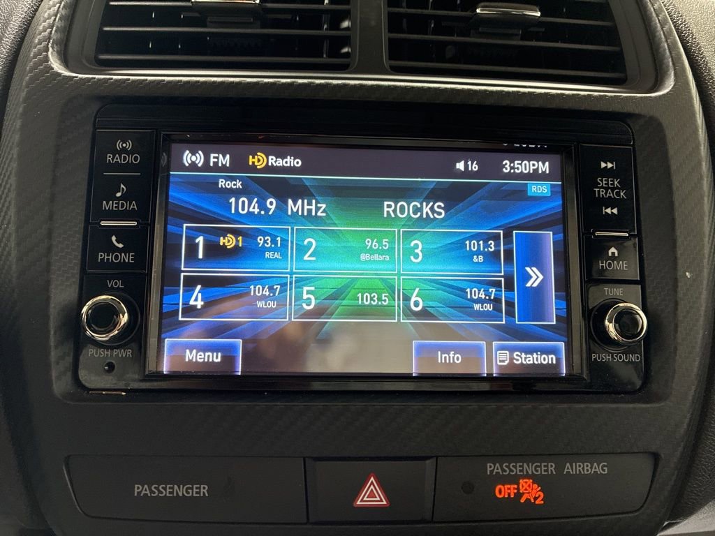 Used 2024 Mitsubishi Outlander Sport ES image 16