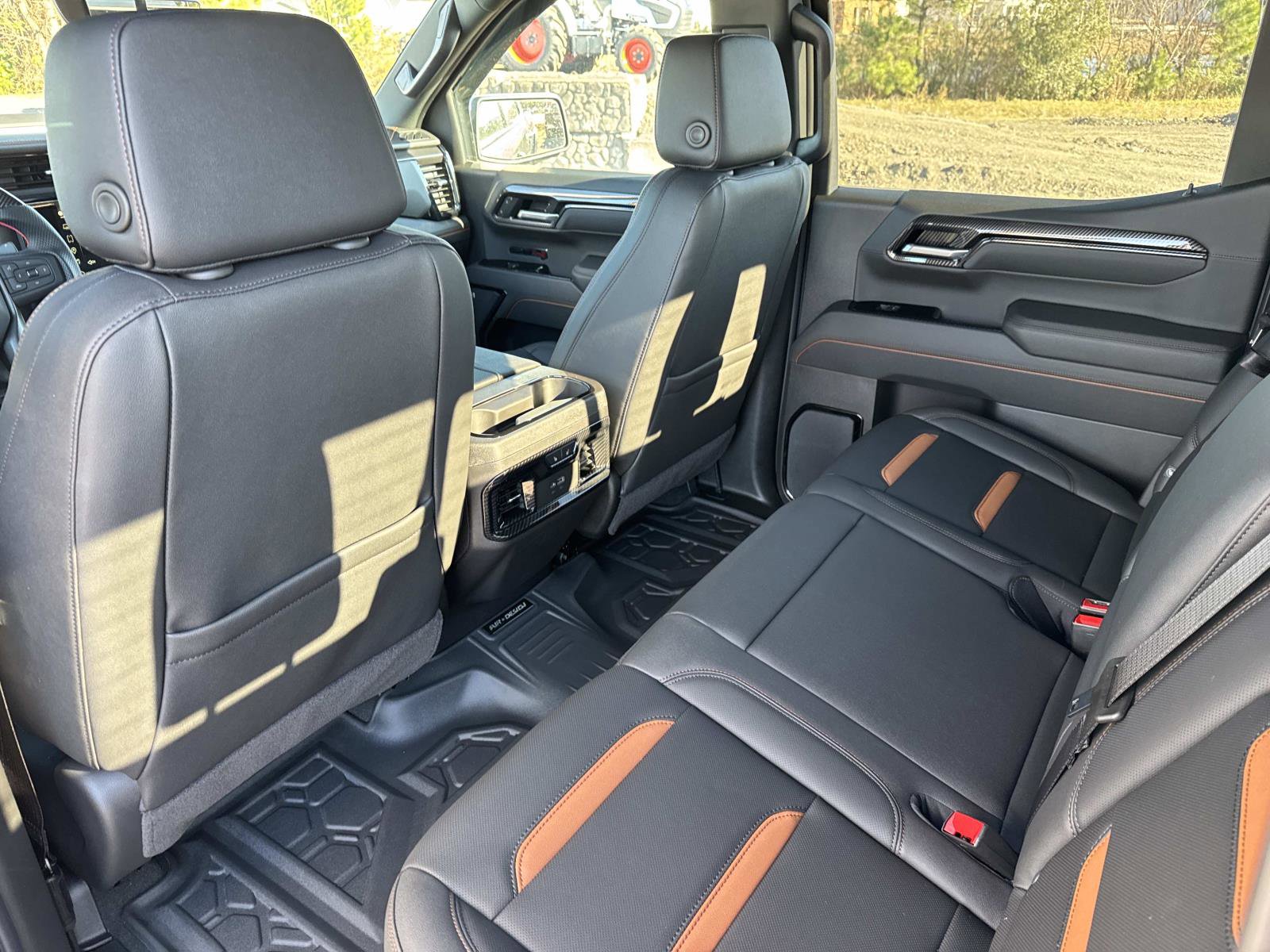 New 2026 GMC Sierra 1500 AT4 w/ Technology Package image 17