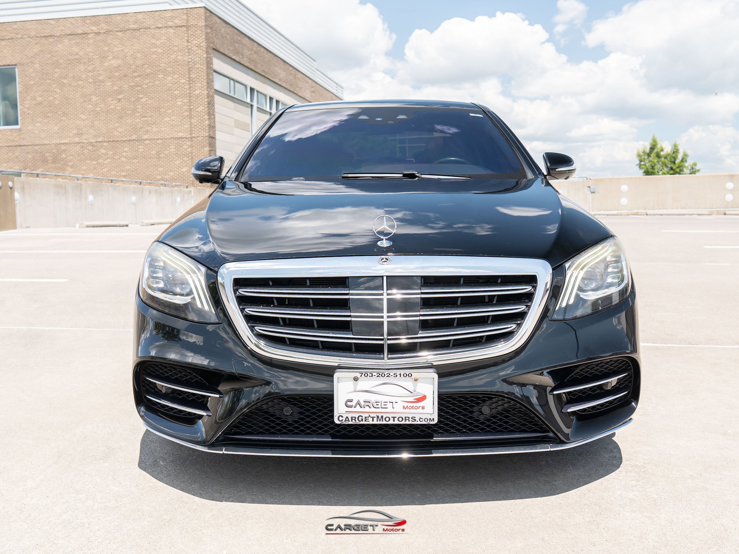 Used 2018 Mercedes-Benz S 450 4MATIC Sedan image 2