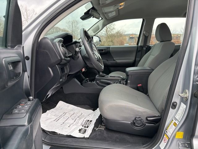 Used 2018 Toyota Tacoma SR w/ SR Convenience Package image 13
