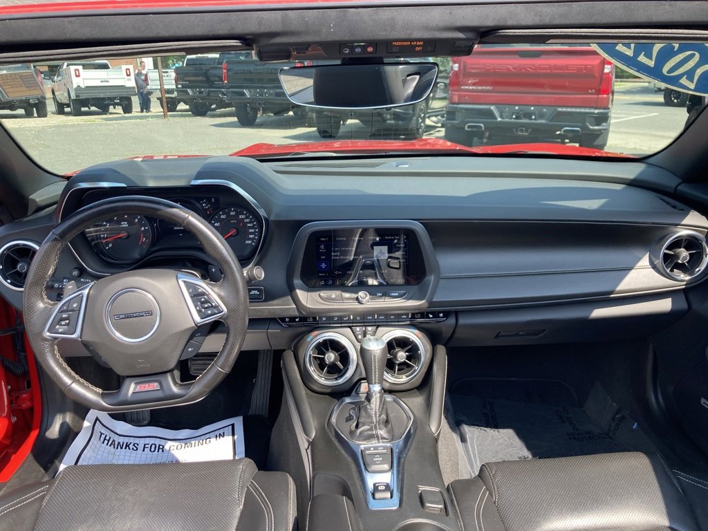 Used 2022 Chevrolet Camaro SS image 10