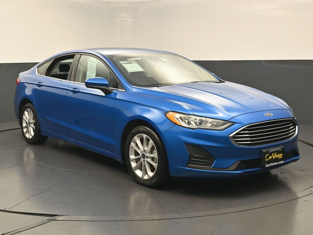 Used 2020 Ford Fusion SE FWD image 5