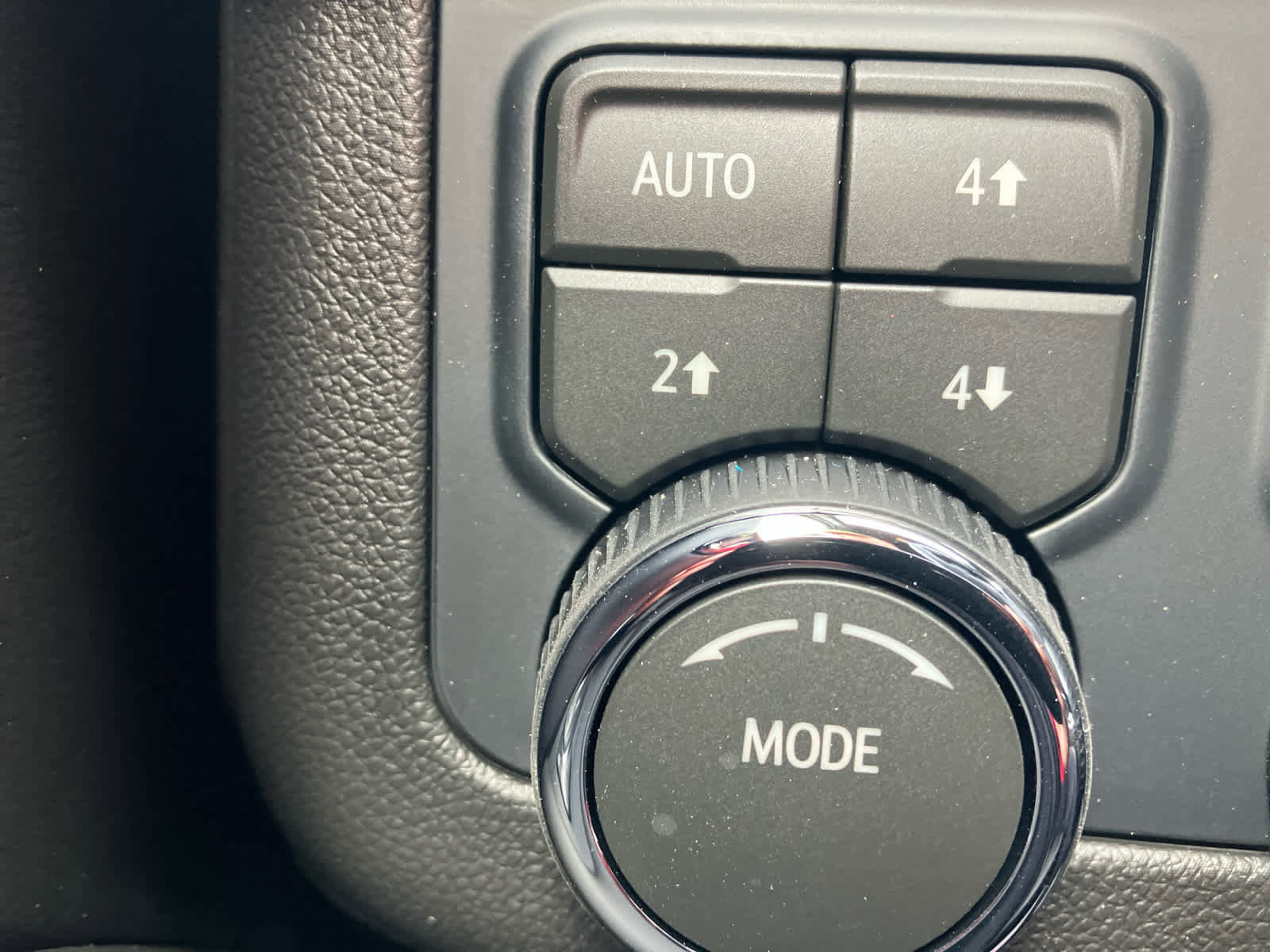 New 2026 Chevrolet Tahoe Premier AWD/4WD image 16