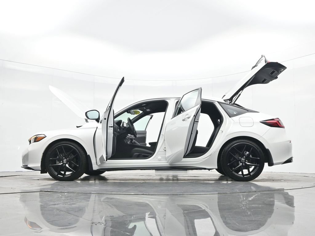 Used 2025 Honda Civic Sport image 47