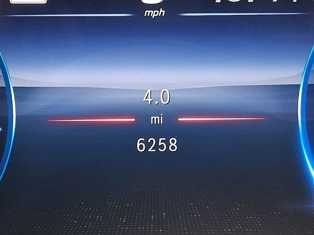 Used 2024 Mercedes-Benz EQE 350+ SUV w/ AMG Line Exterior Package image 21