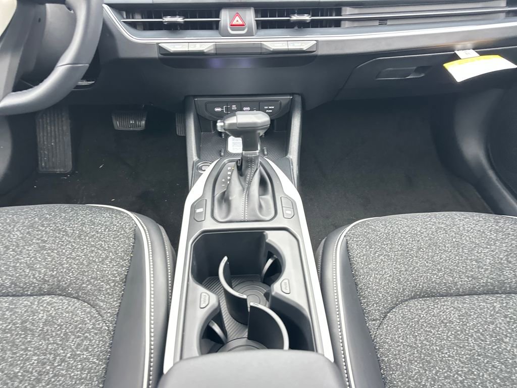 New 2025 Kia K4 GT-Line image 27